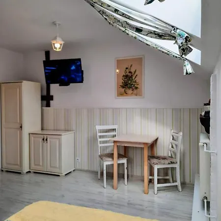 Kaczeniec * أوسترونيه مورسكية