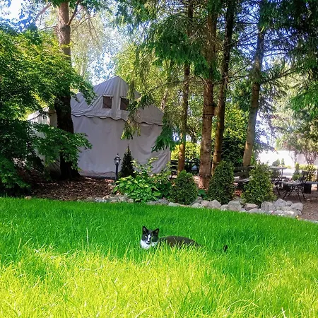 Kaczeniec Фермерский дом