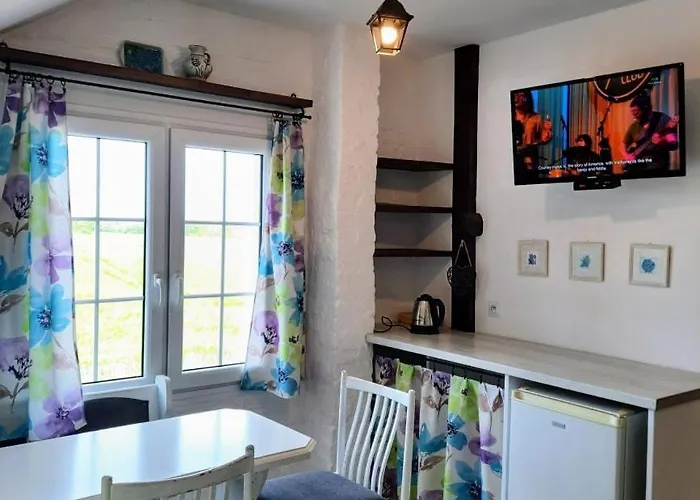 Kaczeniec ウストロニエ・モルスキエ